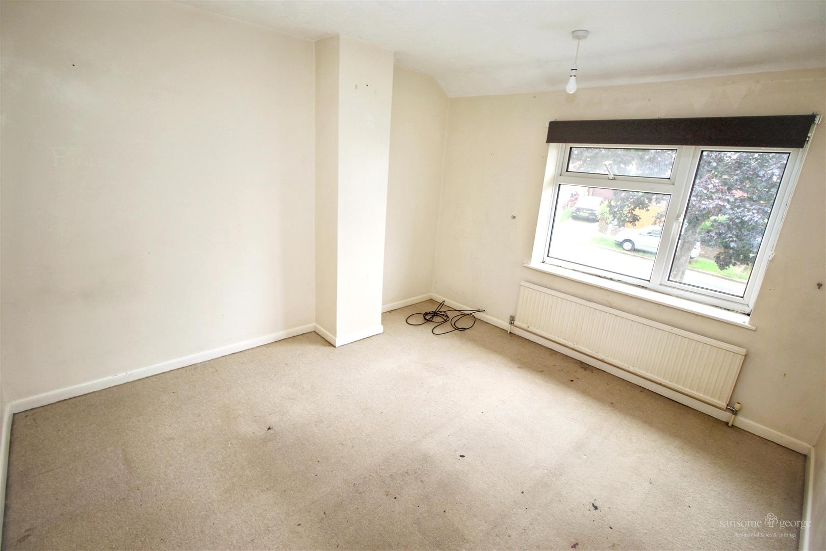 Fairford Road, Tilehurst, Reading